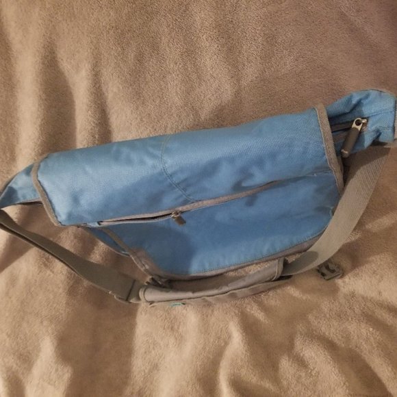 Olivet iPack messenger shoulder laptop book carry bag - Picture 3 of 7